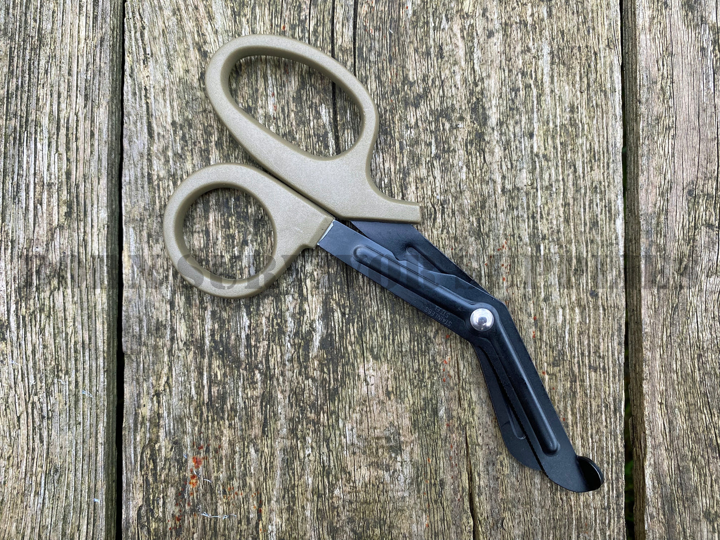 Kombat UK Tourniquet Holder & Shears (BTP Camo)