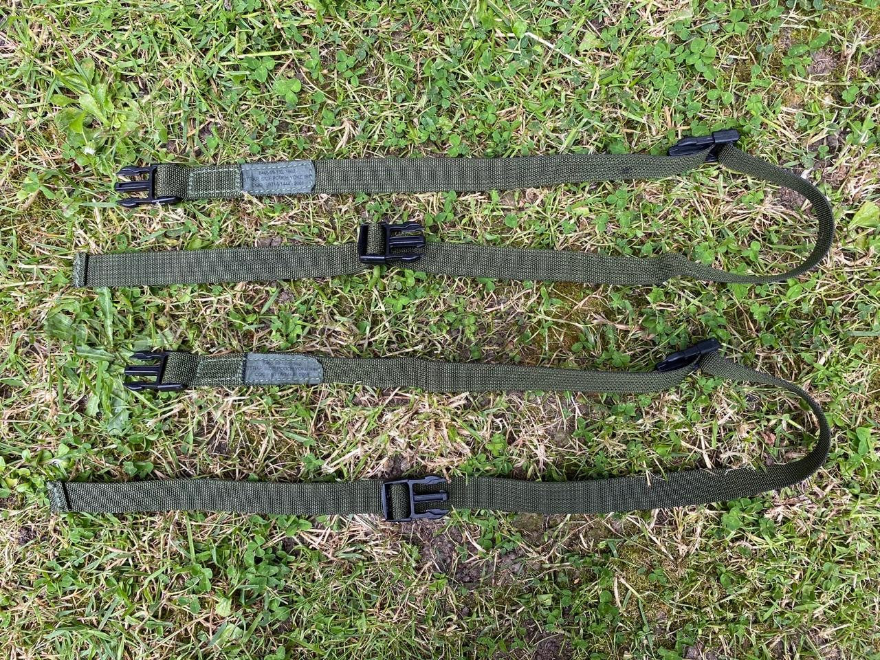 British Army Side Pouch Yoke Link Straps
