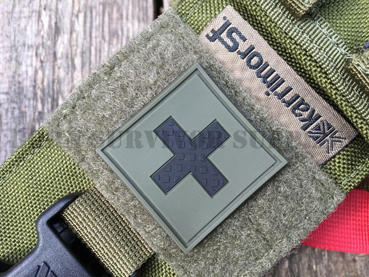 Medic Patch 35mm (Green & Black)