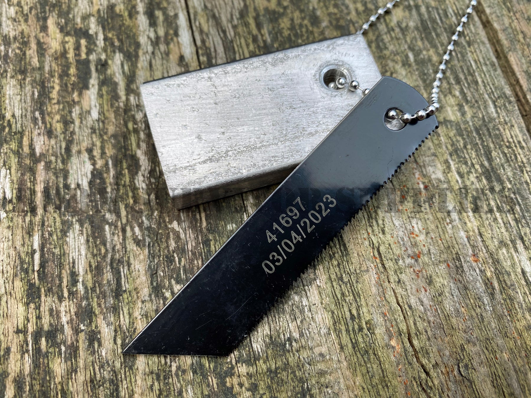 BCB Magnesium Block Flint & Striker - Survival Kit Emergency Firesteel ...