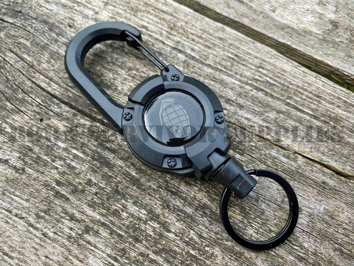 Kombat UK Retractable Carabiner Keyring
