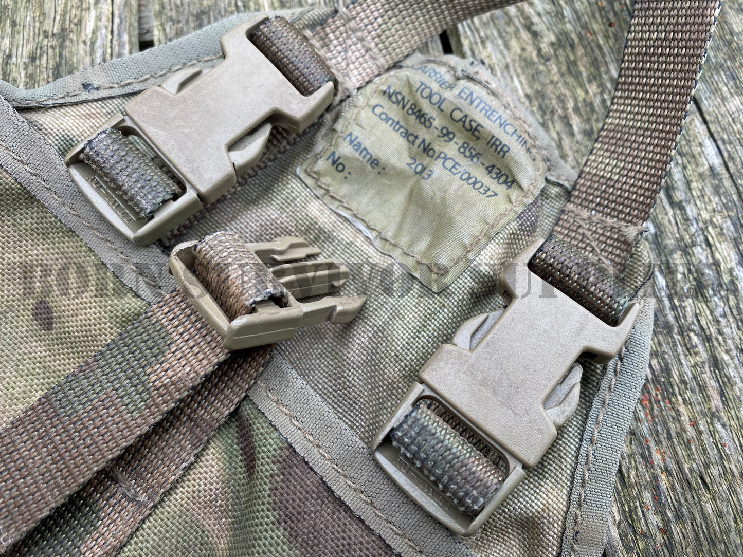 British Army PLCE Entrenching Tool Pouch (MTP Camo) (Clearance)