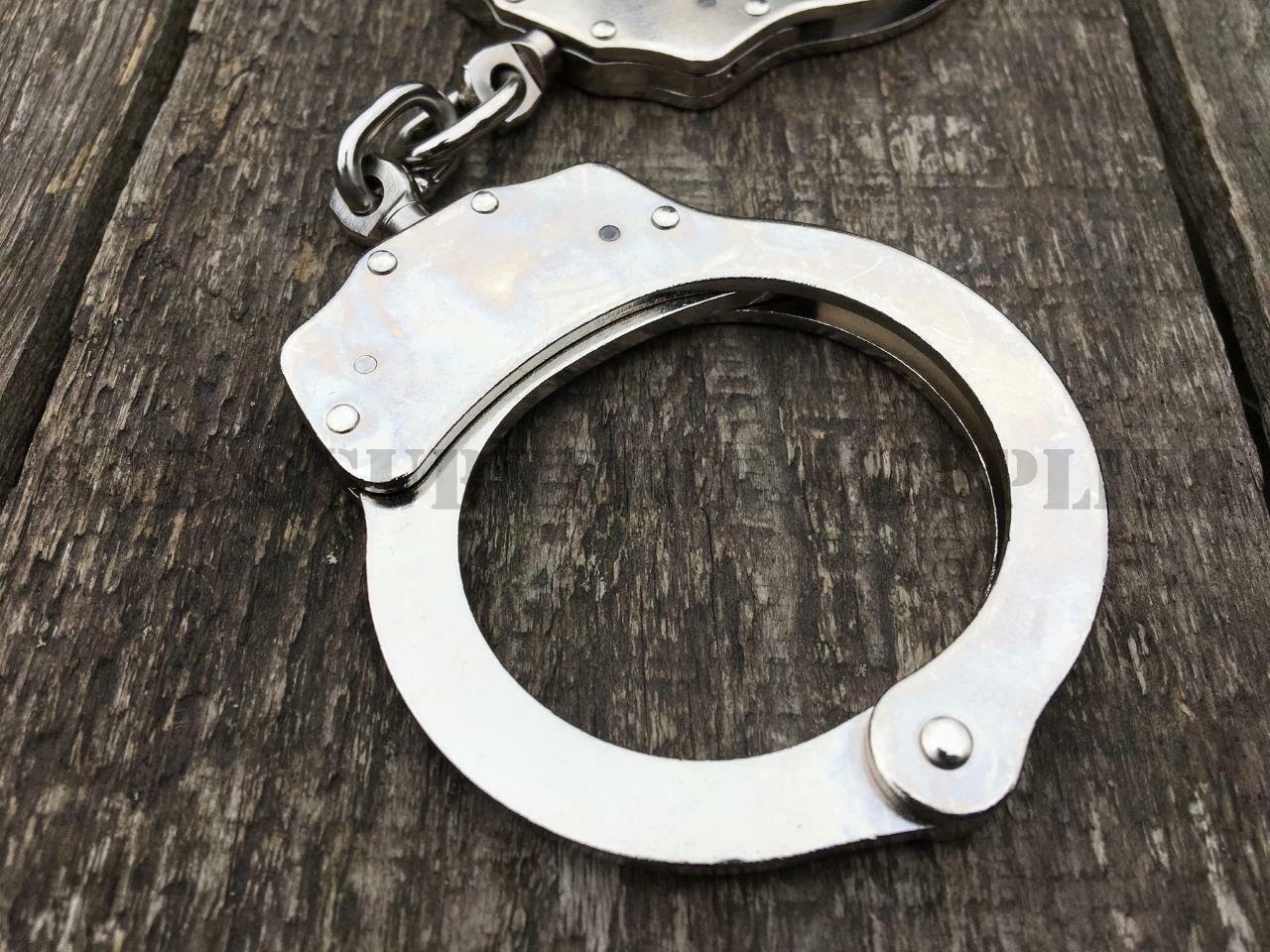 Stainless Steel Handcuffs (Silver)