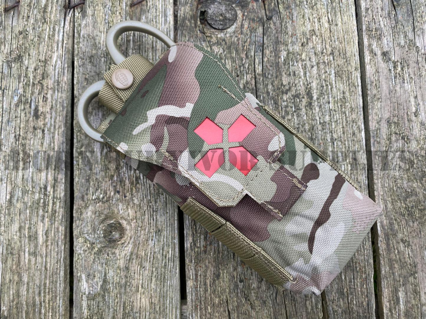 Kombat UK Trauma Pouch & Shears (BTP Camo)